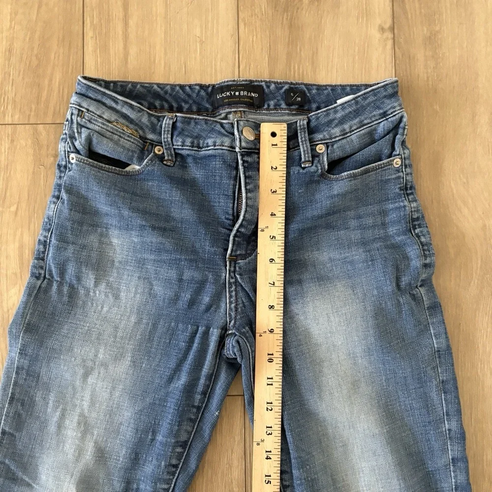 Lucky Brand Women's Hayden Crop Jeans Size 6 / 28 Mid Rise Blue Stretch Denim